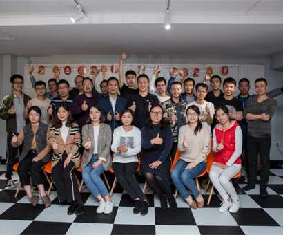 凝心聚力，再譜華章——熱烈慶祝深圳億云聯科技5周年會！凝心聚力，再譜華章——熱烈慶祝深圳億云聯科技5周年會！